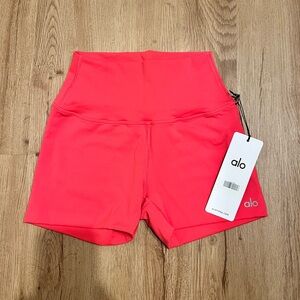ALO Yoga 3’’ Softscult Precision Shorts - Candy Red